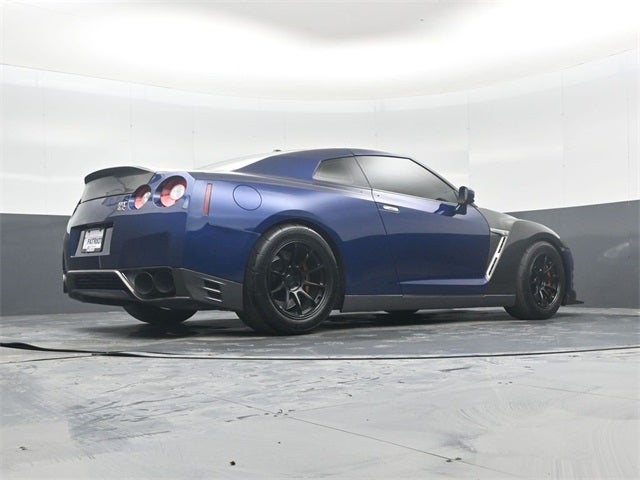 2015 Nissan GT-R Black Edition