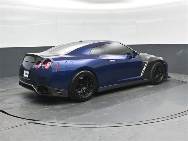 2015 Nissan GT-R Black Edition