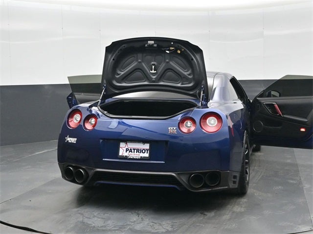 2015 Nissan GT-R Black Edition