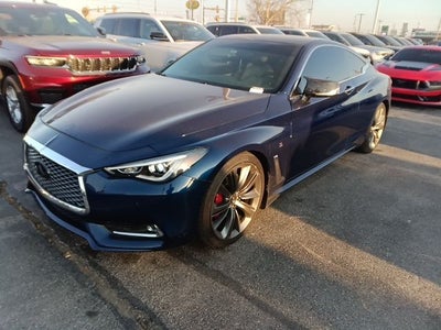 2018 INFINITI Q60 Red Sport 400