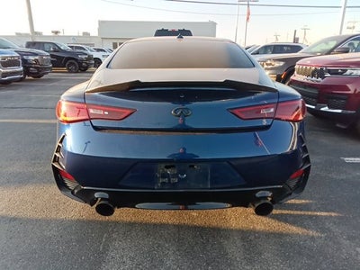 2018 INFINITI Q60 Red Sport 400