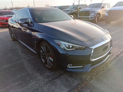 2018 INFINITI Q60 Red Sport 400