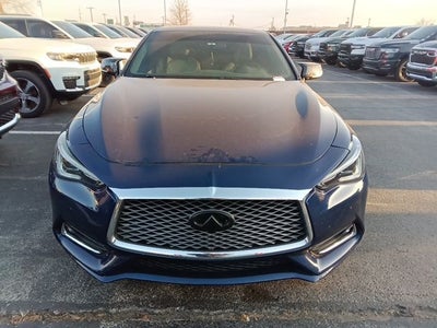 2018 INFINITI Q60 Red Sport 400