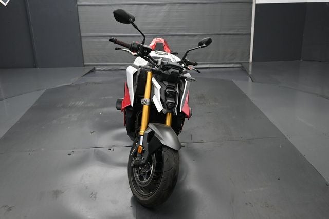 2024 Suzuki GSXR 1000 Base