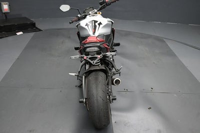 2024 Suzuki GSXR 1000 Base