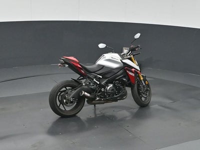 2024 Suzuki GSXR 1000 Base