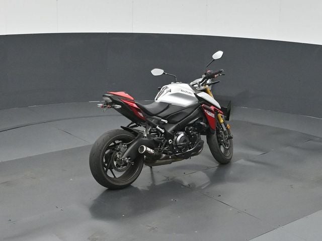 2024 Suzuki GSXR 1000 Base