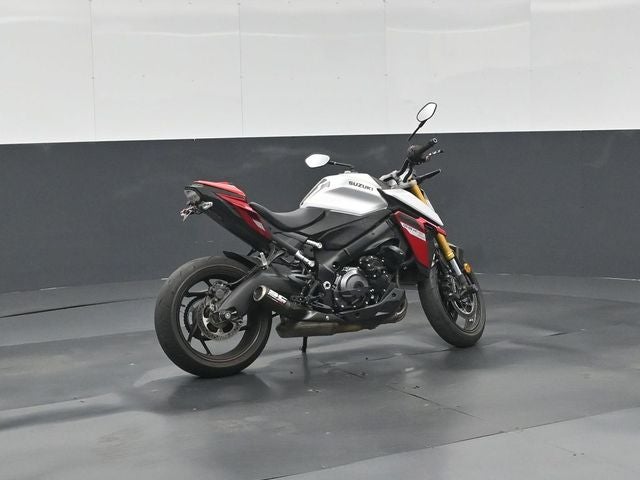 2024 Suzuki GSXR 1000 Base