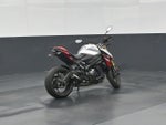 2024 Suzuki GSXR 1000 Base
