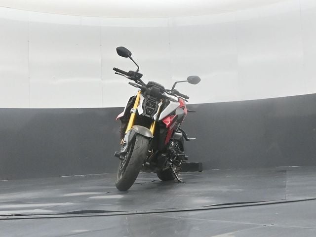 2024 Suzuki GSXR 1000 Base