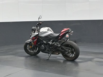 2024 Suzuki GSXR 1000 Base