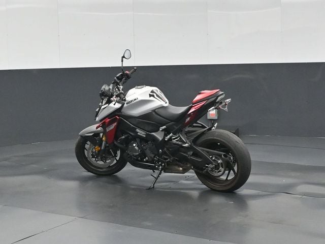 2024 Suzuki GSXR 1000 Base