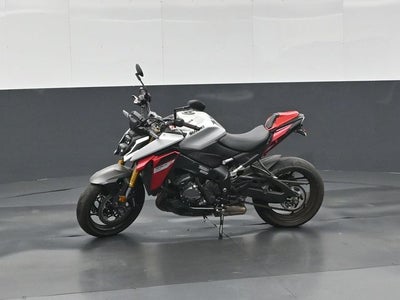 2024 Suzuki GSXR 1000 Base