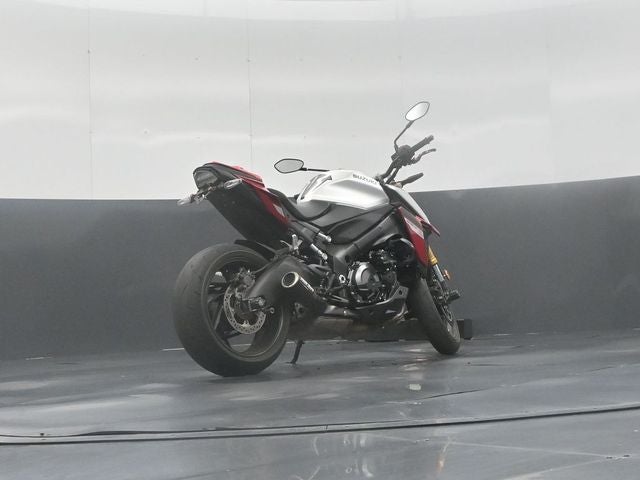 2024 Suzuki GSXR 1000 Base