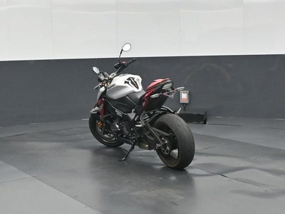 2024 Suzuki GSXR 1000 Base