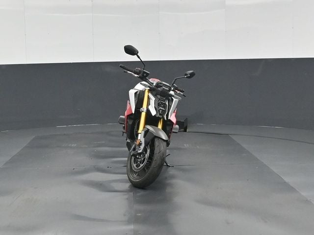 2024 Suzuki GSXR 1000 Base