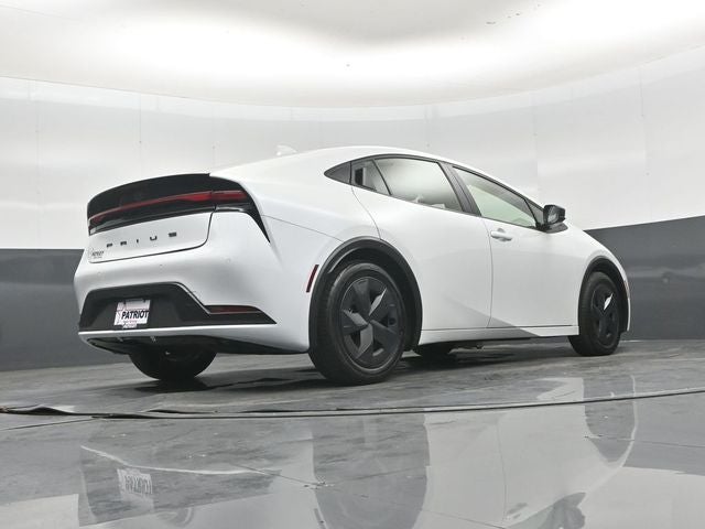 2025 Toyota Prius LE