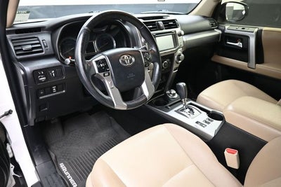 2018 Toyota 4Runner SR5 Premium