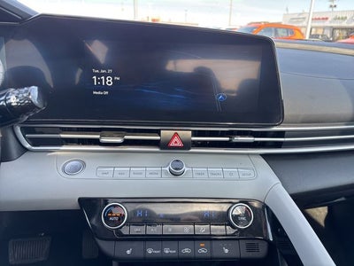 2025 Hyundai Elantra Limited