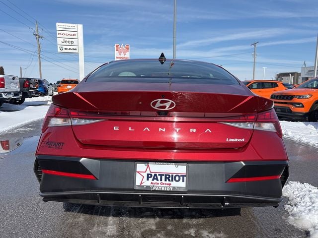 2025 Hyundai Elantra Limited