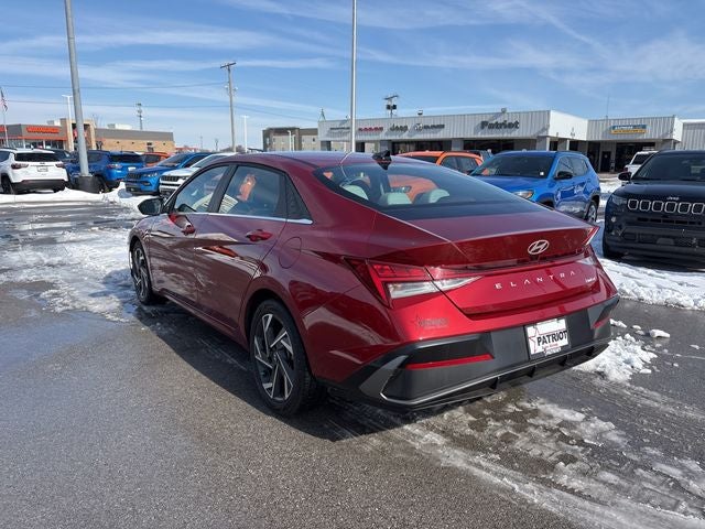 2025 Hyundai Elantra Limited