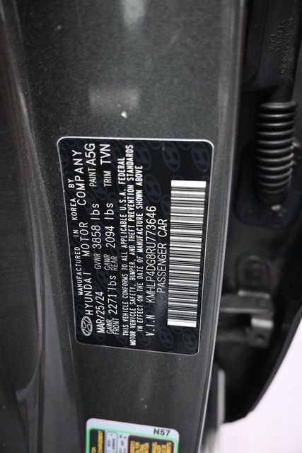 2024 Hyundai Elantra Limited