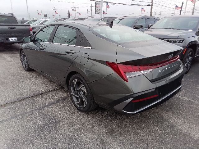 2024 Hyundai Elantra Limited