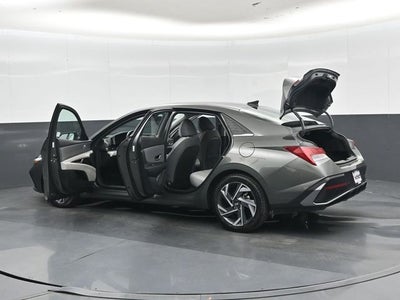 2024 Hyundai Elantra Limited