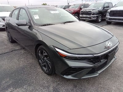 2024 Hyundai Elantra Limited