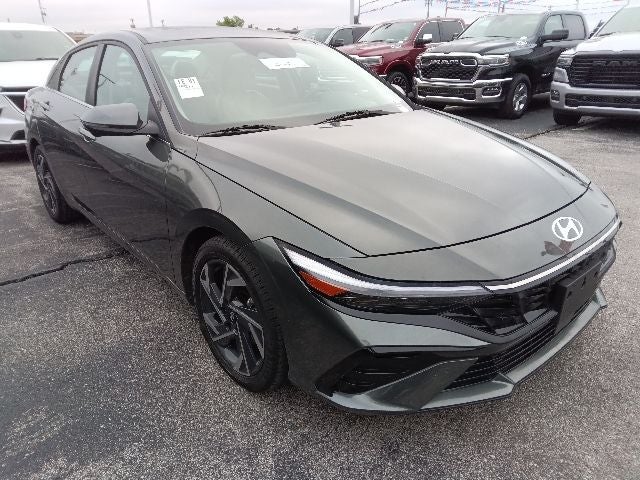 2024 Hyundai Elantra Limited