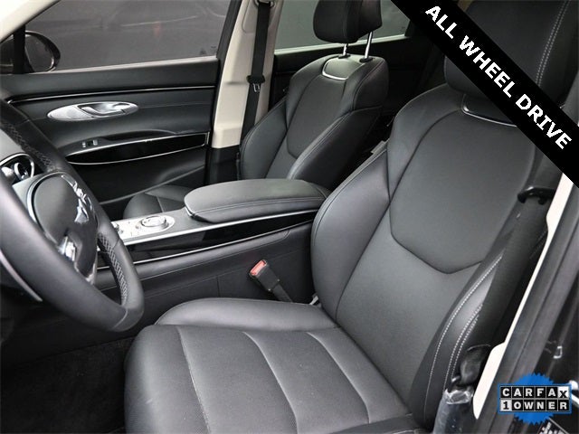 2025 Genesis GV70 2.5T