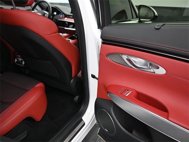 2025 Genesis GV70 2.5T