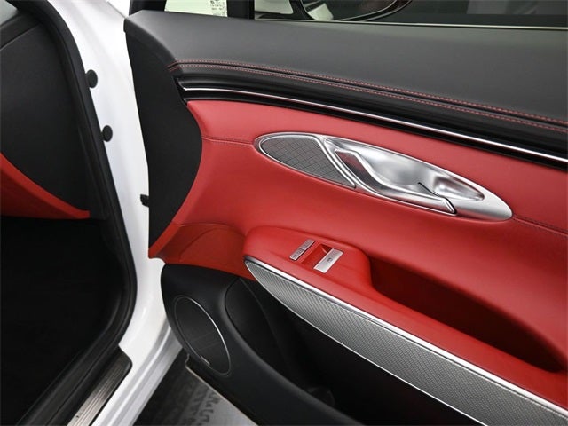 2025 Genesis GV70 2.5T