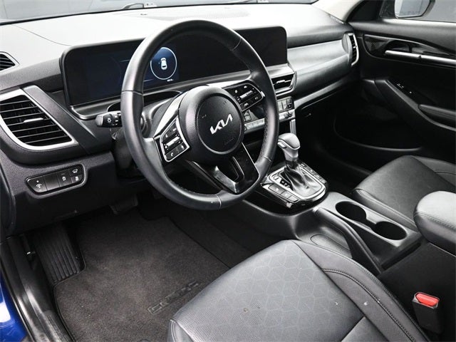 2025 Kia Seltos EX