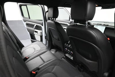 2024 Land Rover Defender 130 X-Dynamic SE