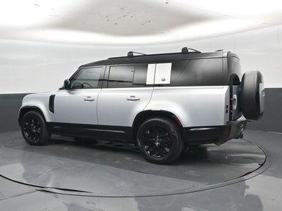 2024 Land Rover Defender 130 X-Dynamic SE