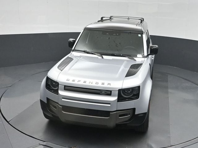 2024 Land Rover Defender 130 X-Dynamic SE