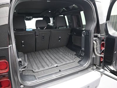 2025 Land Rover Defender 110 S