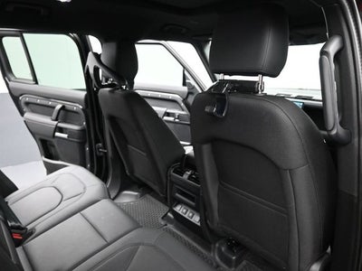 2025 Land Rover Defender 110 S
