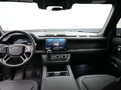 2025 Land Rover Defender 110 S