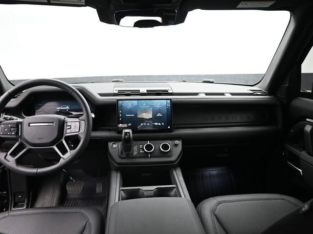 2025 Land Rover Defender 110 S