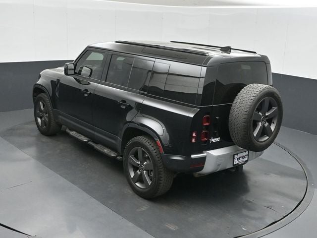 2025 Land Rover Defender 110 S