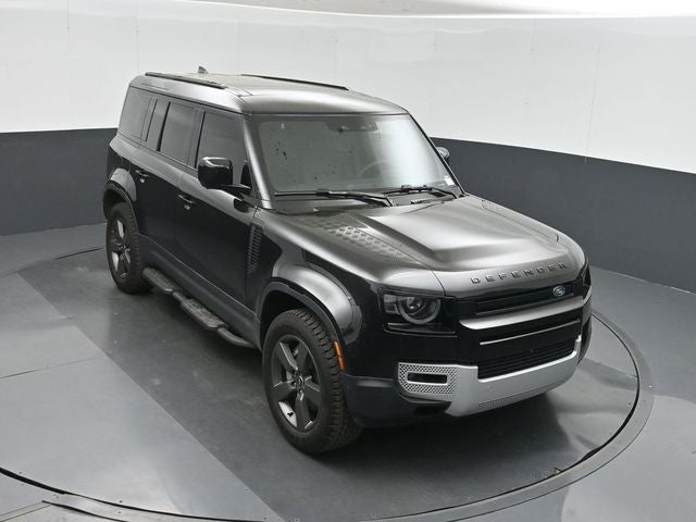 2025 Land Rover Defender 110 S