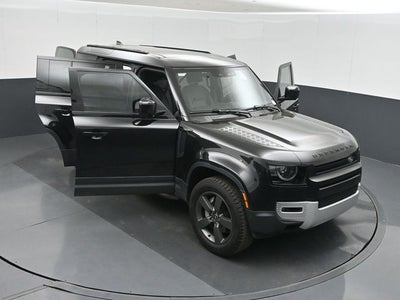2025 Land Rover Defender 110 S