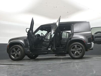 2025 Land Rover Defender 110 S