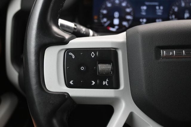 2020 Land Rover Defender 110 SE