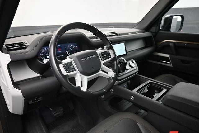 2020 Land Rover Defender 110 SE