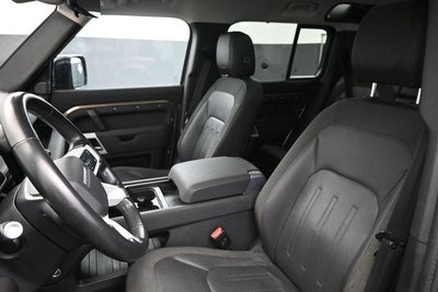 2020 Land Rover Defender 110 SE