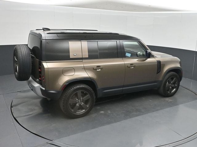 2020 Land Rover Defender 110 SE