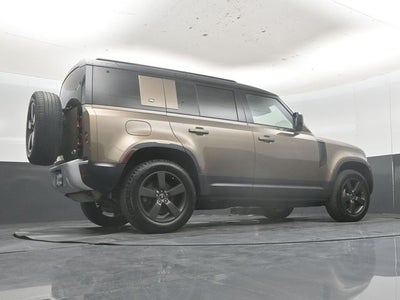 2020 Land Rover Defender 110 SE